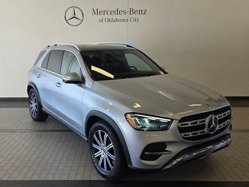 Used 2025 Mercedes-Benz GLE 350 4MATIC image 3