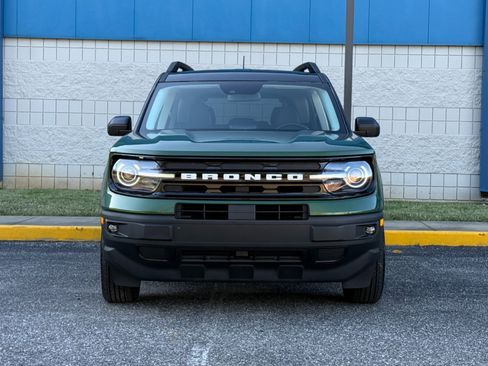 Used 2023 Ford Bronco Sport Outer Banks w/ Tech Package image 2