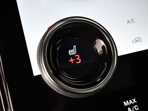 Used 2023 Land Rover Range Rover Evoque R-Dynamic S image 37