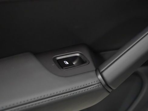 New 2026 Porsche Cayenne GTS image 16