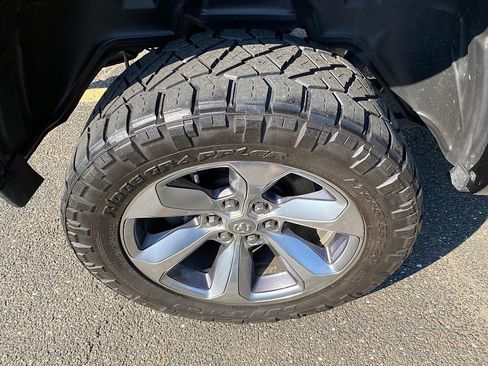 Used 2019 RAM 1500 Limited AWD/4WD image 15