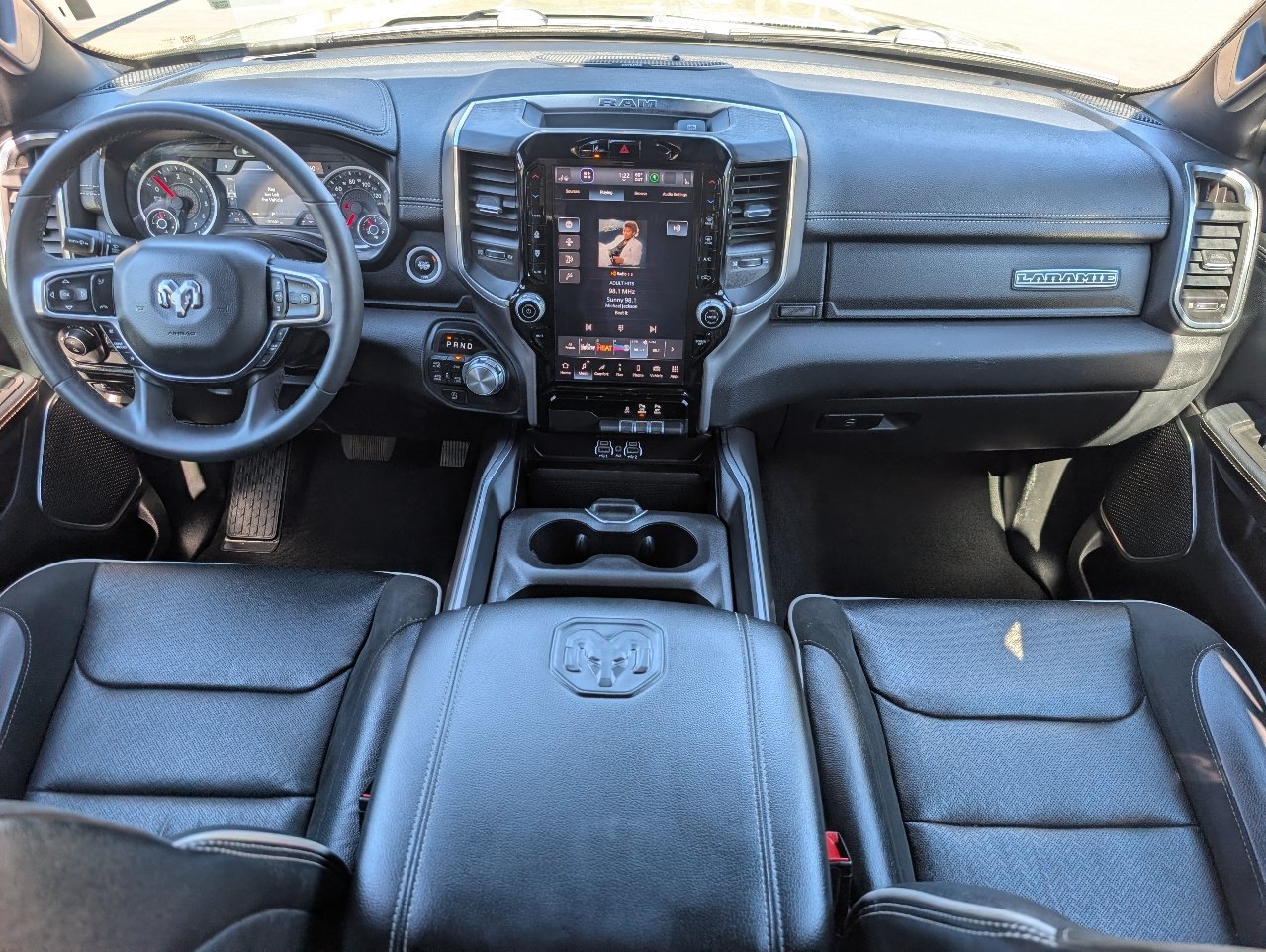Used 2026 RAM 1500 Laramie AWD/4WD image 4