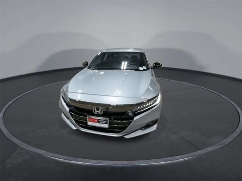 Used 2022 Honda Accord Sport image 3
