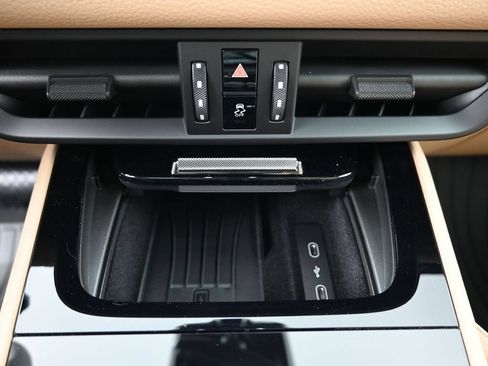 Certified 2026 Porsche Cayenne AWD/4WD image 23
