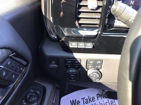 Used 2023 Chevrolet Silverado 1500 ZR2 w/ Technology Package image 11