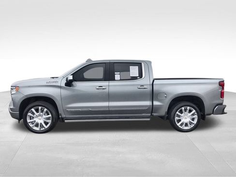 Used 2023 Chevrolet Silverado 1500 High Country AWD/4WD image 5