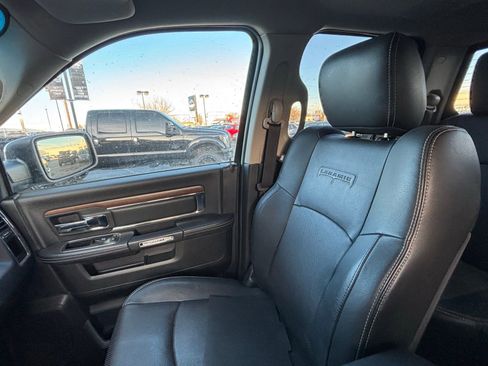 Used 2014 RAM 1500 Laramie w/ Convenience Group image 15