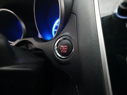 Used 2019 Subaru Outback 2.5i Limited w/ Protection Package #1 image 31