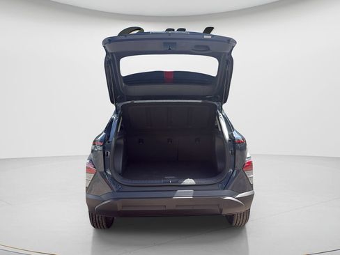 Used 2025 Hyundai Kona SEL AWD/4WD image 9