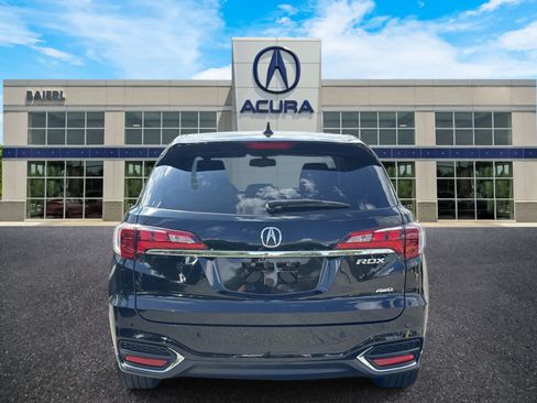 Used 2018 Acura RDX w/ Technology Package AWD/4WD image 4