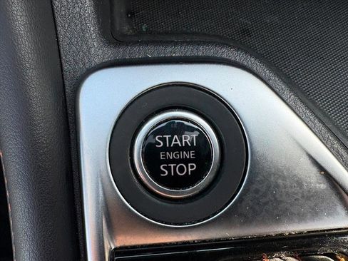 Used 2022 Nissan Sentra SR w/ Lighting Package image 13