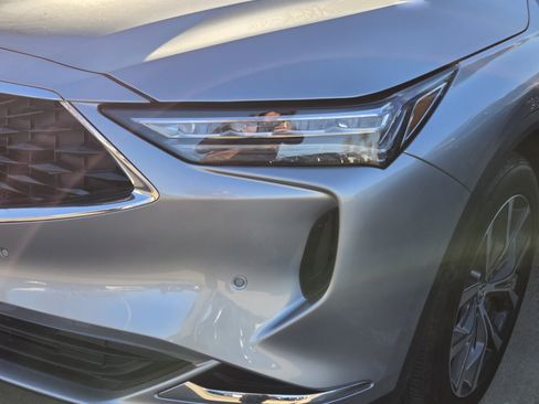 Used 2024 Acura MDX SH-AWD w/ Technology Package image 9