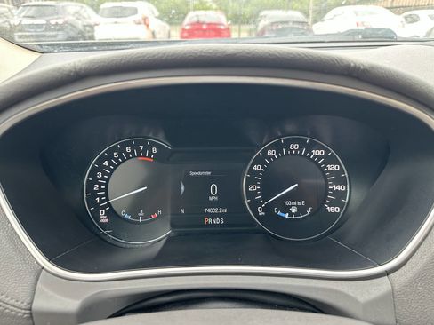 Used 2017 Lincoln MKX Reserve w/ Driver Assistance Package image 20