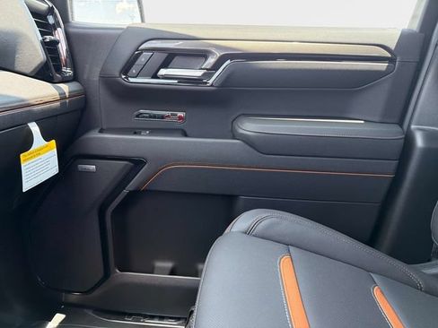 New 2026 GMC Sierra 1500 AT4 w/ AT4 Premium Package AWD/4WD image 22