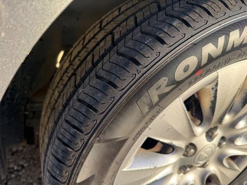 Used 2013 Chrysler 200 LX image 11