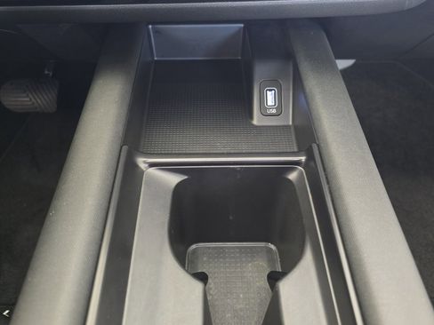 Used 2023 Hyundai Ioniq 6 SE image 37