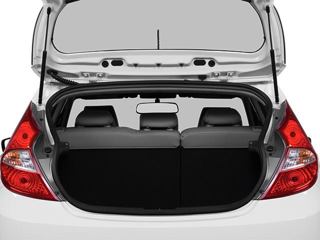 Used 2013 Hyundai Accent SE FWD image 11