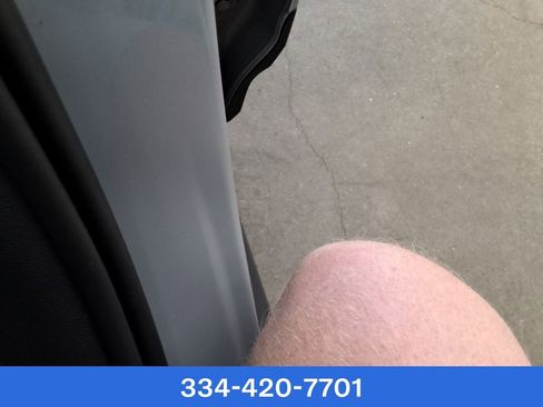 New 2025 Volvo XC40 B5 Plus w/ Protection Package Premier image 35