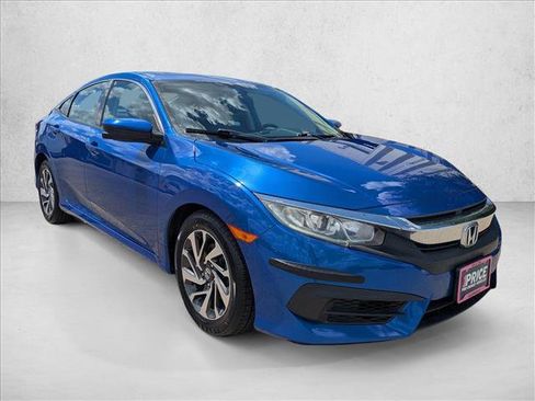Used 2017 Honda Civic EX image 3