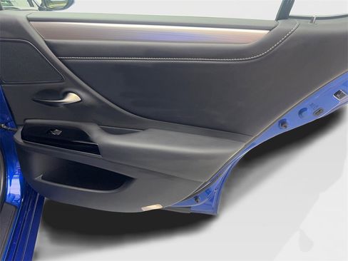 Used 2022 Lexus ES 350 F Sport image 42