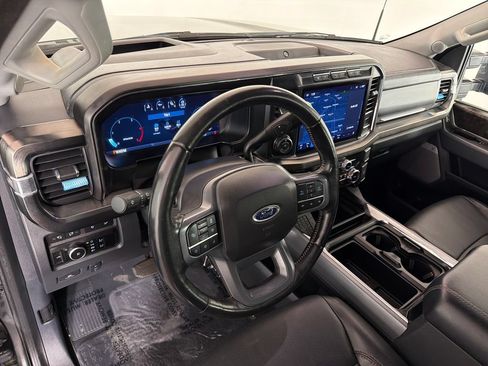 Used 2024 Ford F250 Lariat w/ Lariat Ultimate Package AWD/4WD image 14