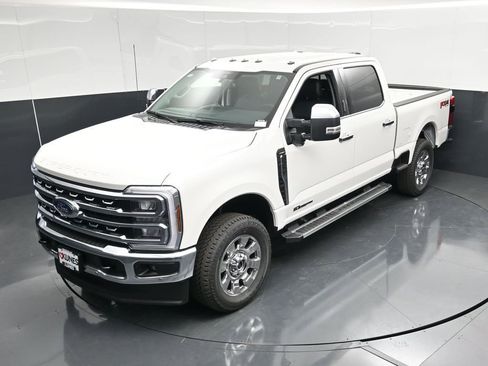 New 2026 Ford F250 Lariat w/ Lariat Premium Package AWD/4WD image 46