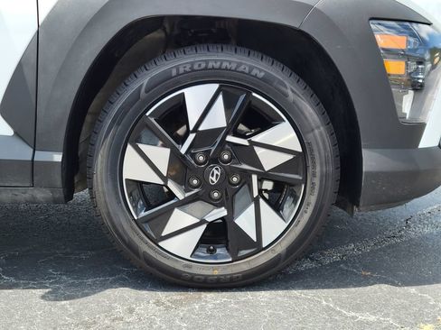 Used 2025 Hyundai Kona SEL FWD image 10