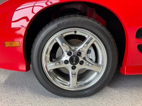 Used 2001 Pontiac Firebird Formula w/ Protection Group RWD image 38