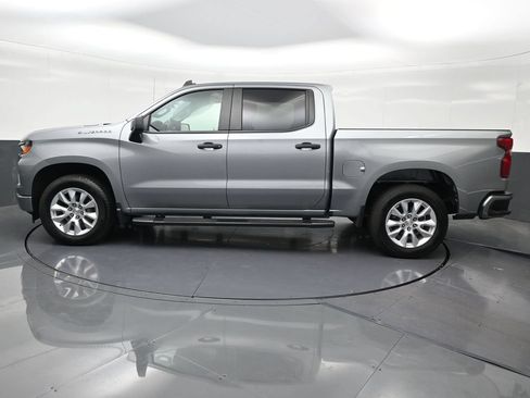 Used 2026 Chevrolet Silverado 1500 Custom RWD image 2