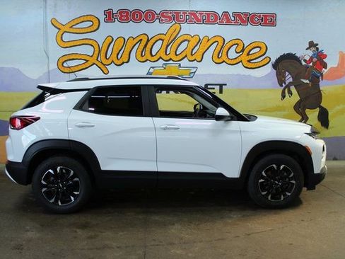 Used 2023 Chevrolet TrailBlazer LT w/ Convenience Package image 1