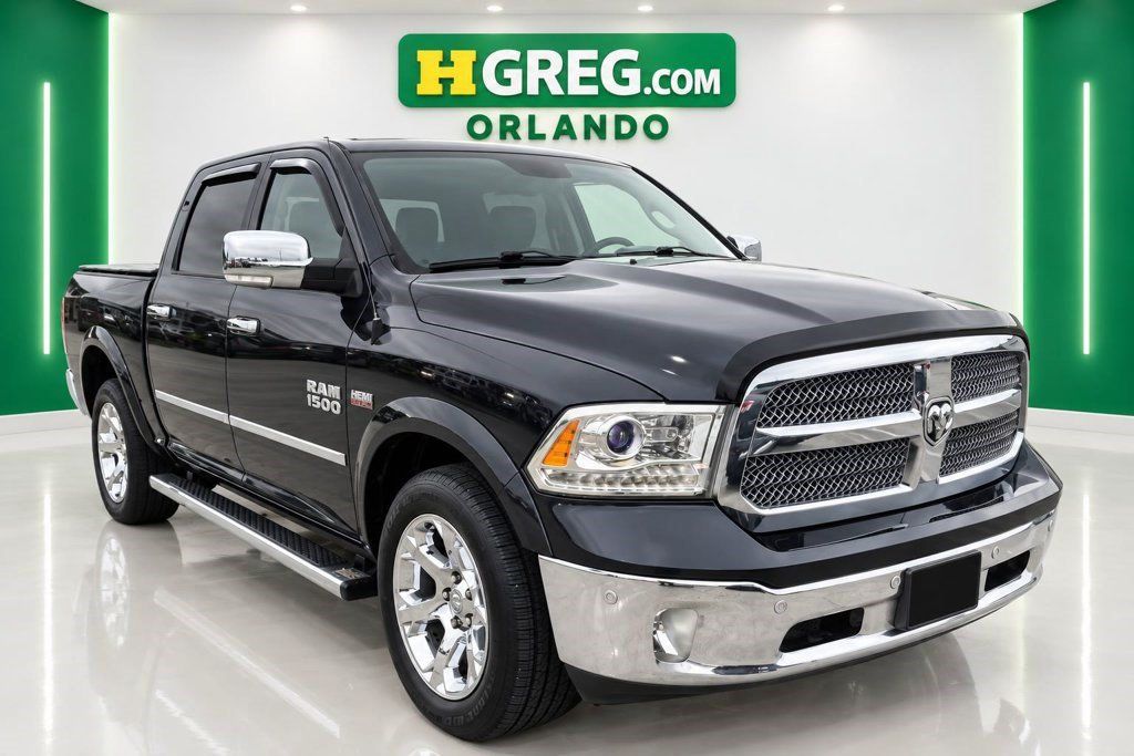 Used 2017 RAM 1500 Laramie w/ Convenience Group AWD/4WD image 4