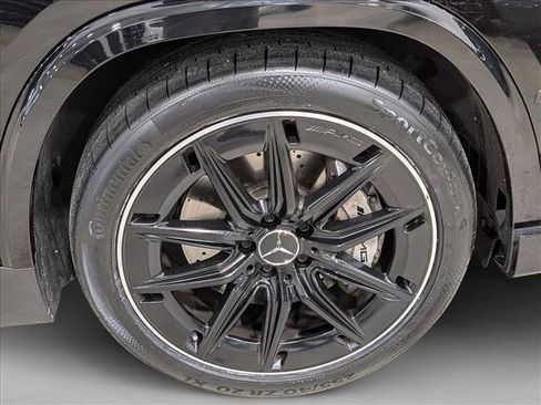Used 2025 Mercedes-Benz GLA 35 AMG 4MATIC image 25