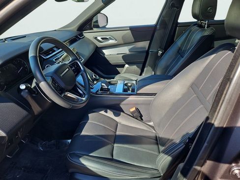 Used 2023 Land Rover Range Rover Velar R-Dynamic S image 35
