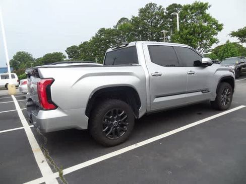 Used 2024 Toyota Tundra Platinum AWD/4WD image 6