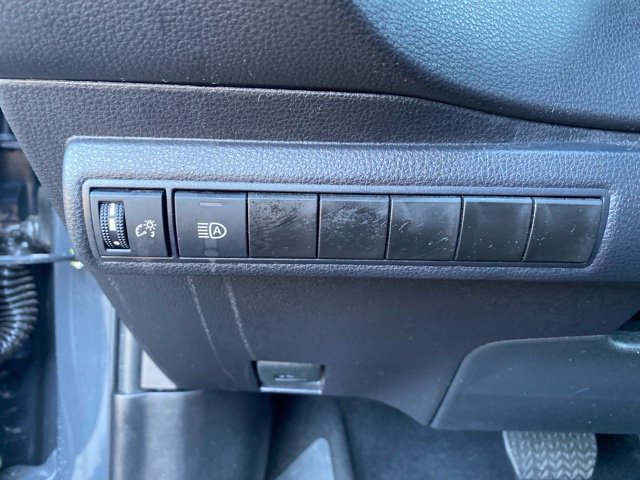 Used 2026 Toyota Corolla LE FWD image 16
