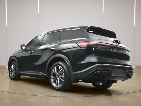 Used 2023 INFINITI QX60 Luxe w/ Cargo Package FWD image 30
