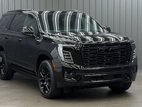 Used 2026 GMC Yukon Denali w/ Sun & Power Step Package AWD/4WD image 7