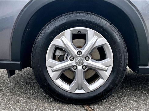 Used 2023 Honda HR-V LX image 9