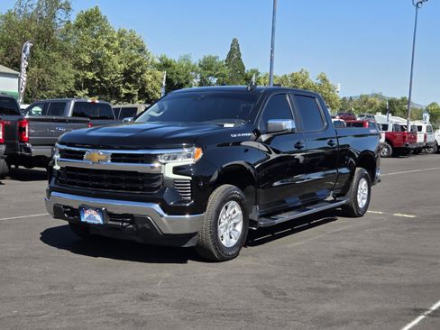 Used 2024 Chevrolet Silverado 1500 LT w/ Protection Package AWD/4WD image 1