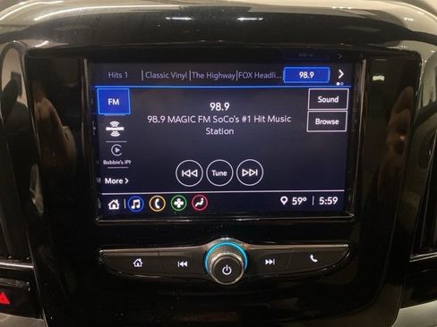 Certified 2022 Chevrolet Traverse LS image 19