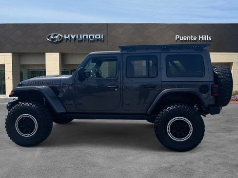 Used 2021 Jeep Wrangler Unlimited Rubicon w/ Trailer Tow Package image 3