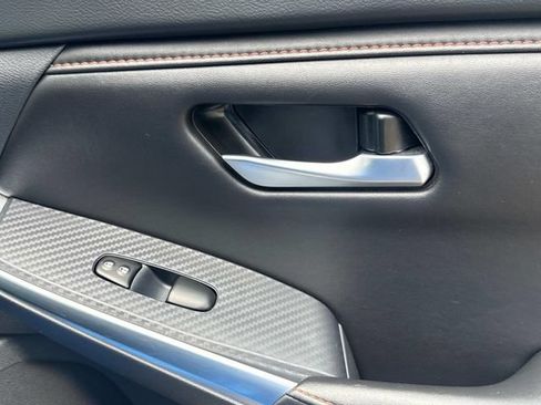 Certified 2025 Nissan Sentra SR FWD image 19