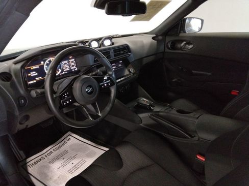 Used 2024 Nissan Z Sport w/ Floor Mat Package image 31
