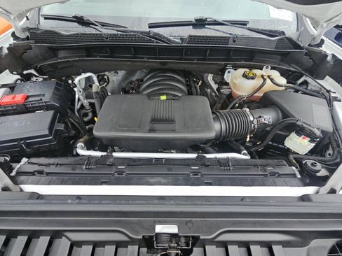 Used 2023 GMC Sierra 1500 SLE image 18