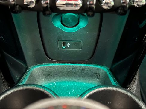Used 2020 MINI Cooper S FWD image 18