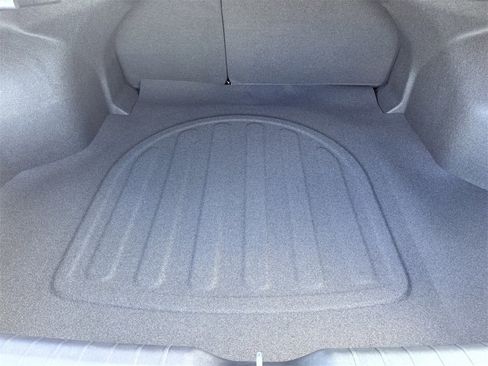 New 2025 Kia K4 LXS image 12