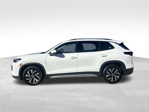 New 2026 Volkswagen Tiguan S FWD image 2