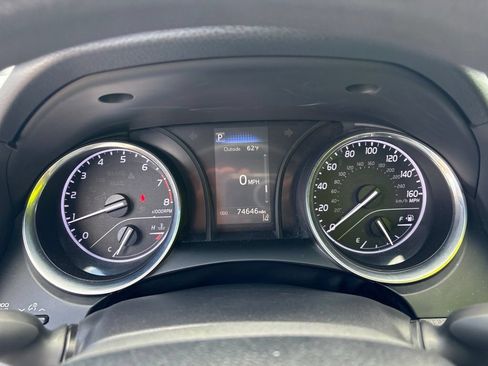 Used 2018 Toyota Camry LE FWD image 20