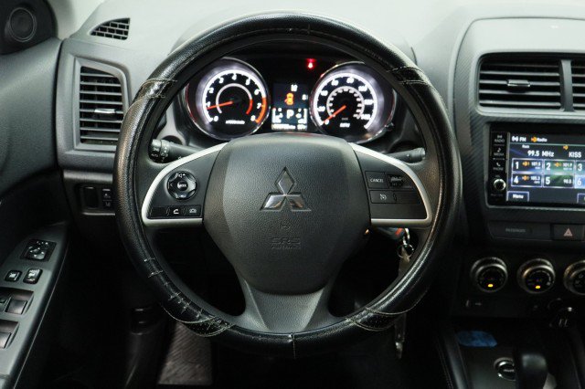 Used 2024 Mitsubishi Outlander Sport ES AWD/4WD image 24