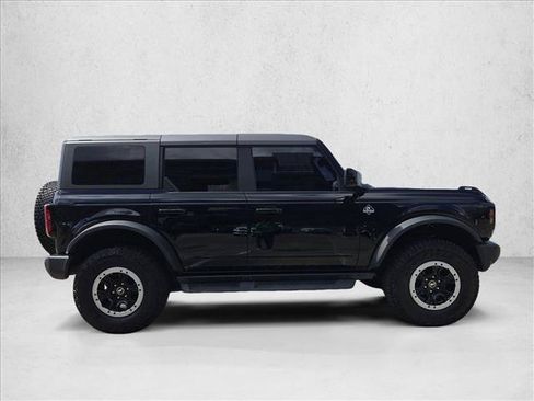 Used 2024 Ford Bronco Outer Banks w/ Sasquatch Package AWD/4WD image 4